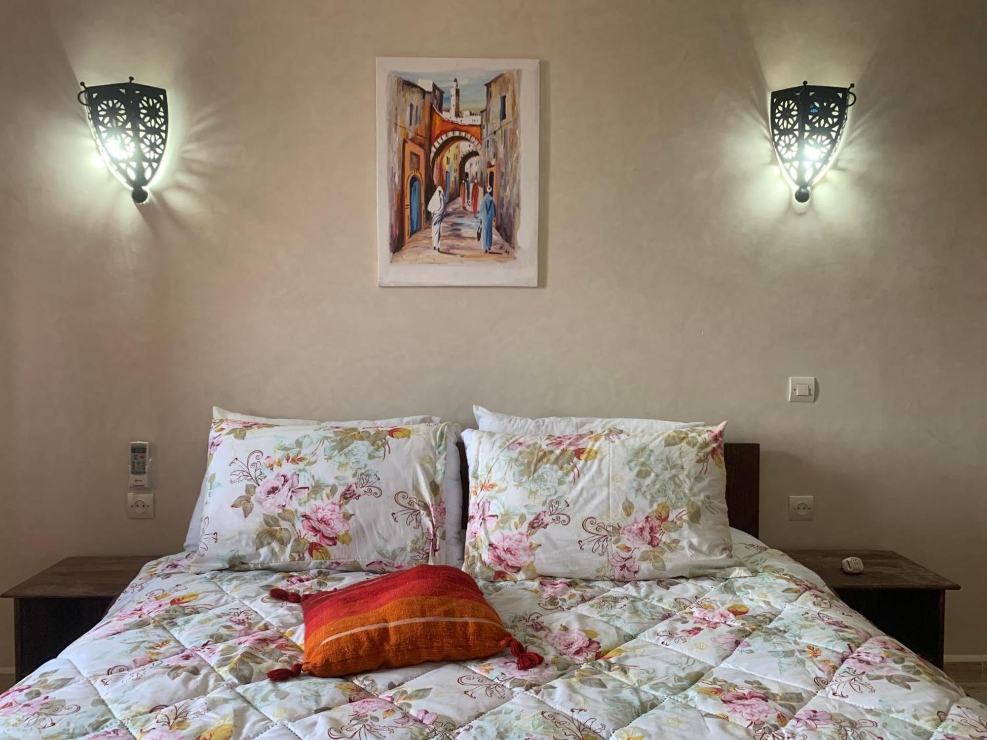 Les Jardins D Amizmiz 6 Piscines Bed & Breakfast Wawizelte Ngoại thất bức ảnh