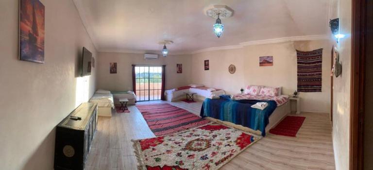 Les Jardins D Amizmiz 6 Piscines Bed & Breakfast Wawizelte Ngoại thất bức ảnh