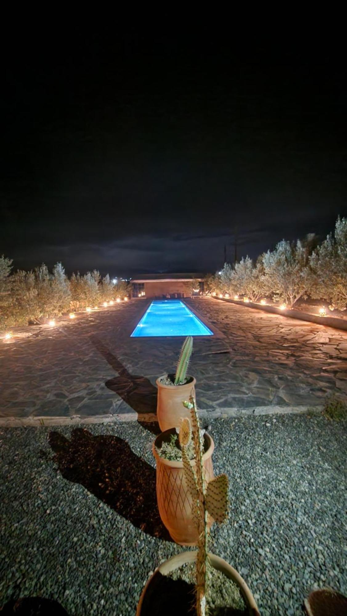 Les Jardins D Amizmiz 6 Piscines Bed & Breakfast Wawizelte Ngoại thất bức ảnh